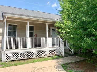 52 Tyler St, Springfield, MA 01109