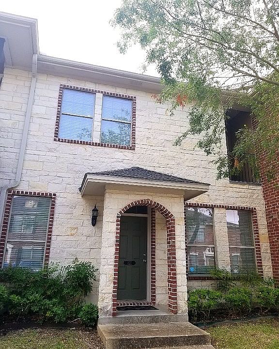 421 Forest Dr