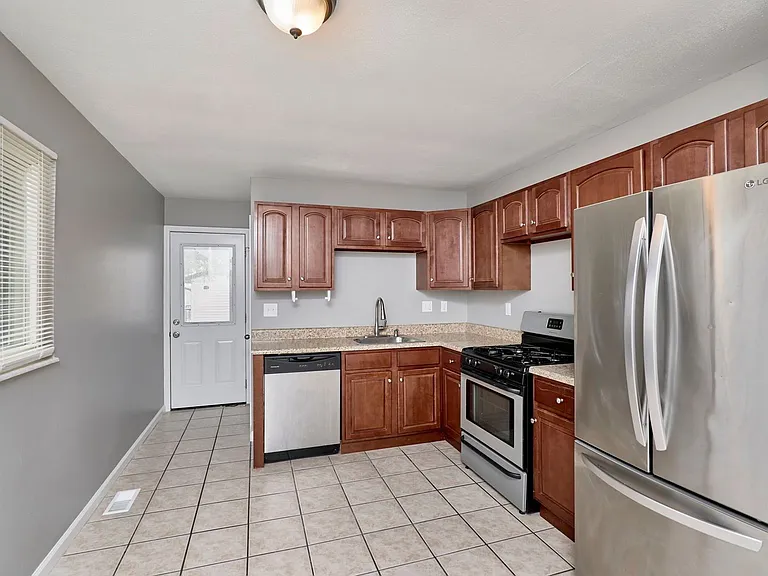 3049 Orton St — Photo 12