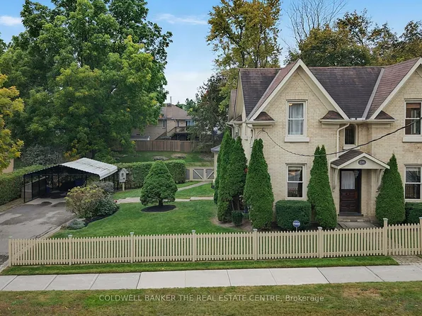 296 Eagle St, Newmarket, ON L3Y 1K1