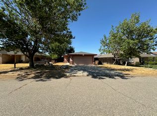 20401 Mar Vista Pl, Tehachapi, CA 93561