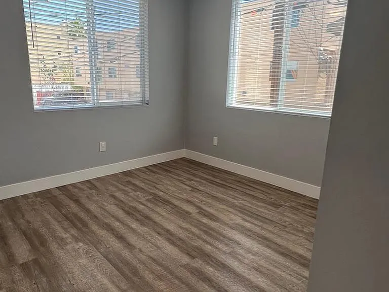 4055 Brant St #B — Photo 8