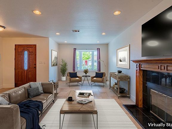 2nd image of 2374 Vargas Pl