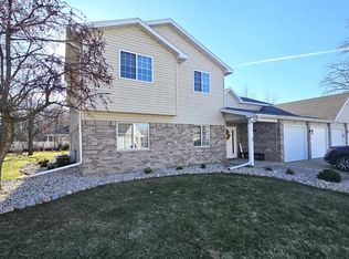 129 S Curtis St UNIT 1121, Lake Geneva, WI 53147