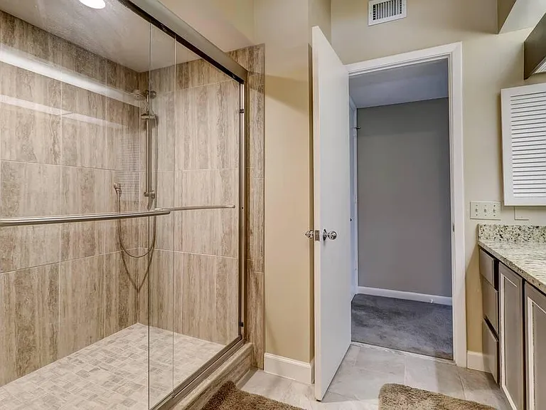 3 Shelter Cove Ln #7453 — Photo 16