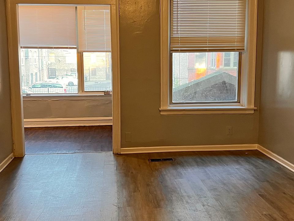 1st image of 6716 S Clyde Ave #1