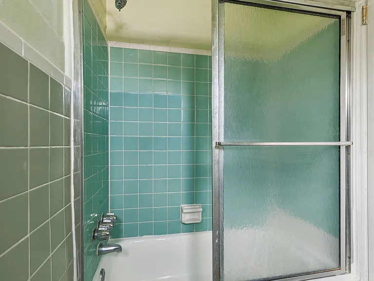 3308 Hamilton St #6 — Photo 11