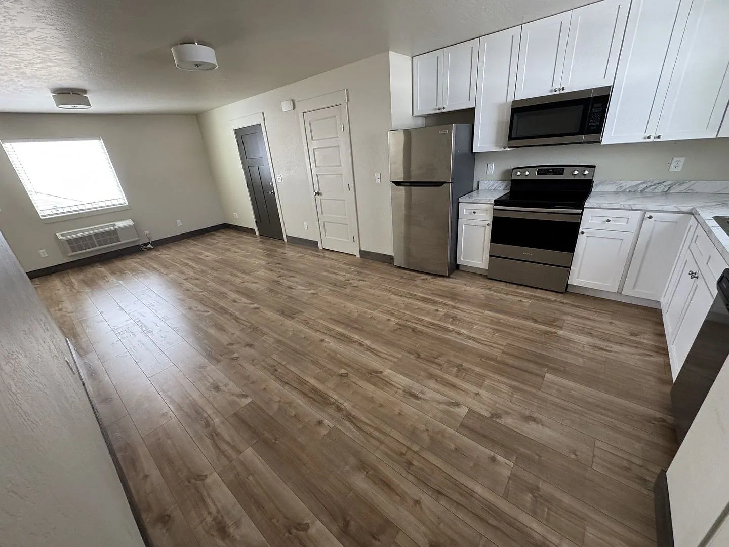120 Jewel Basin Court — Photo 4