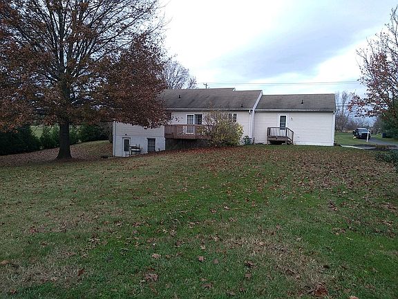 3rd image of 159 Woodland Ave