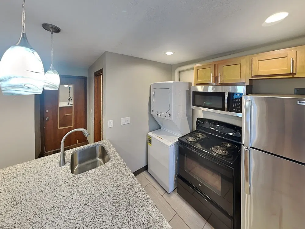 Hometeam Properties — Photo 3