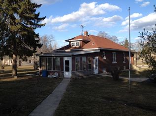 109 S Somonauk Rd, Cortland, IL 60112