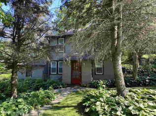 306 Spring Ave, Mount Carroll, IL 61053