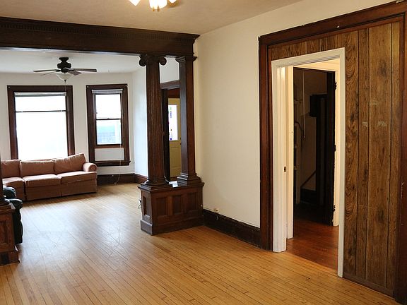 3rd image of 114 N Bassett St #2166781