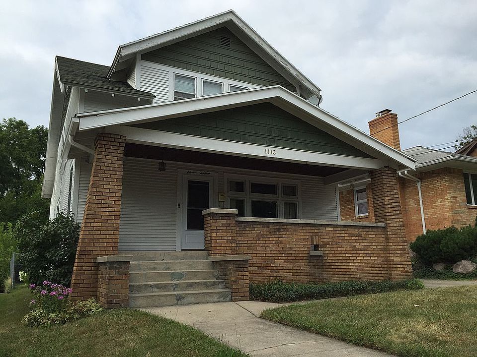 1st image of 1113 4th St NW