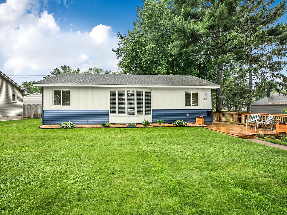 1st image of 410 57th Pl NE