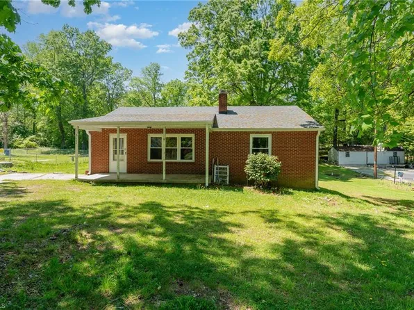 3604 Rocklane Dr, Archdale, NC 27263