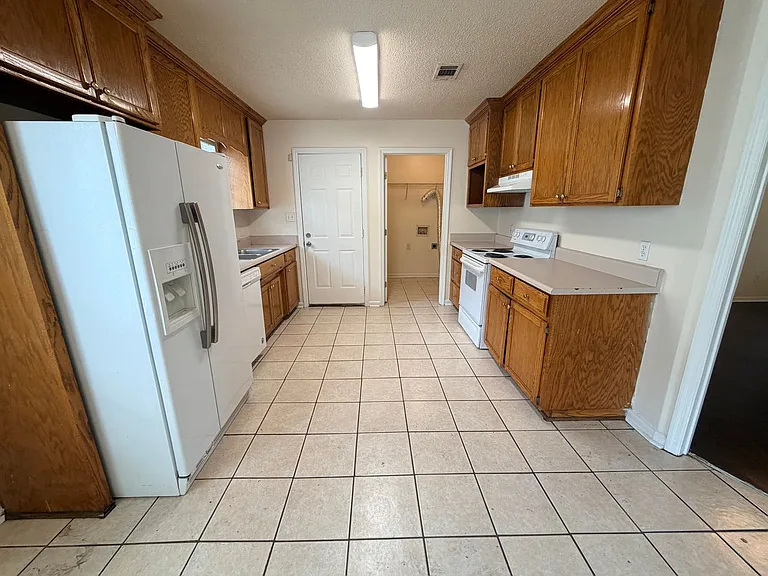 3024 Will Dr — Photo 14