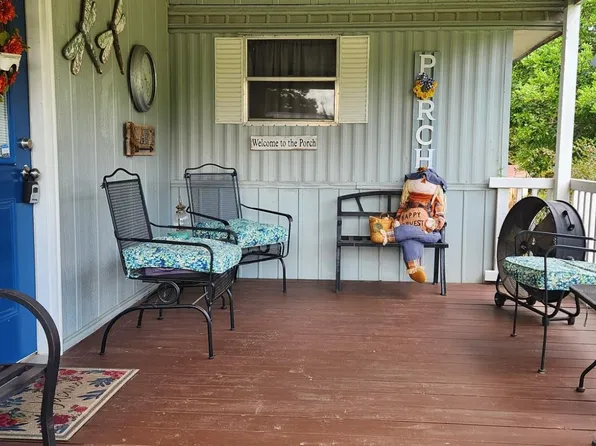 681 Lula Ln, Jefferson, TX 75657