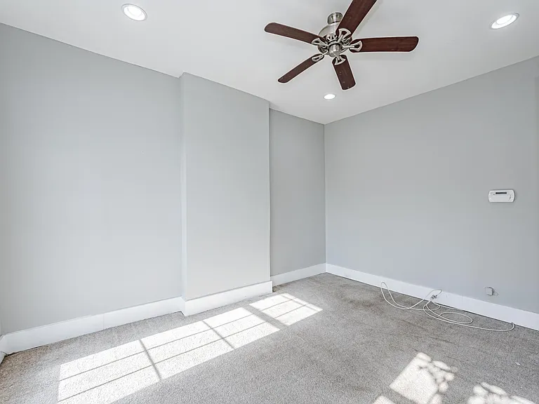 2822 Q St — Photo 9