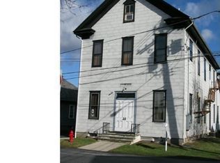 37 Carpenter St, Milford, NJ 08848