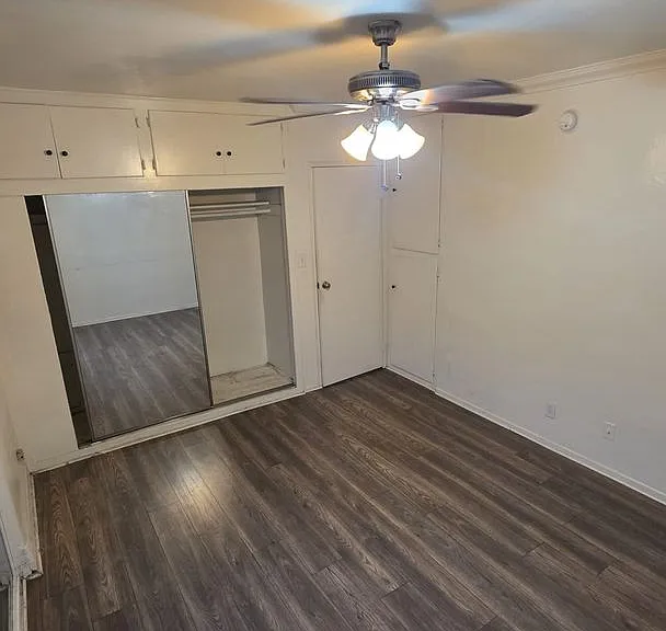 1020 N Curson Ave — Photo 2