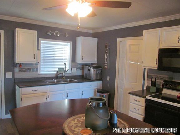 4th image of 885 Applewood Dr