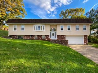 1407 Alice Dr, Bridgeville, PA
