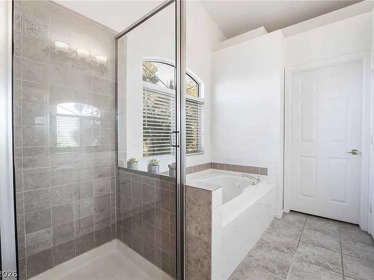 3194 Castle Canyon Ave — Photo 20