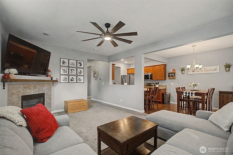4th image of 18826 112th Avenue Ct E