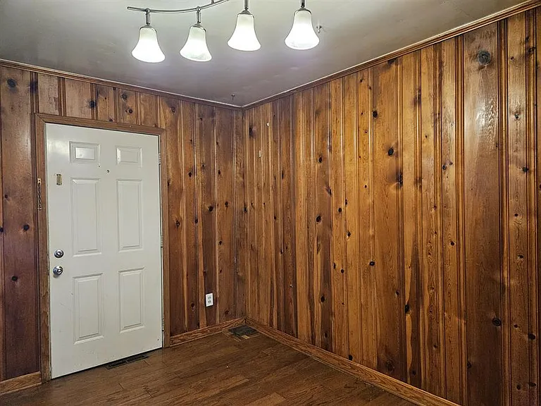 108 Hillandale Rd — Photo 14