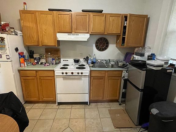 2nd image of 6716 Thomas Blvd #12