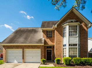 7715 View Park Ln, Houston, TX 77095