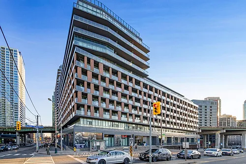 169 Fort York Blvd Photo 1