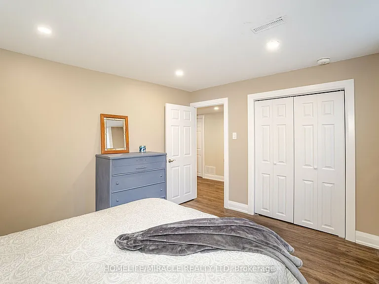 18 Prouse Dr — Photo 11