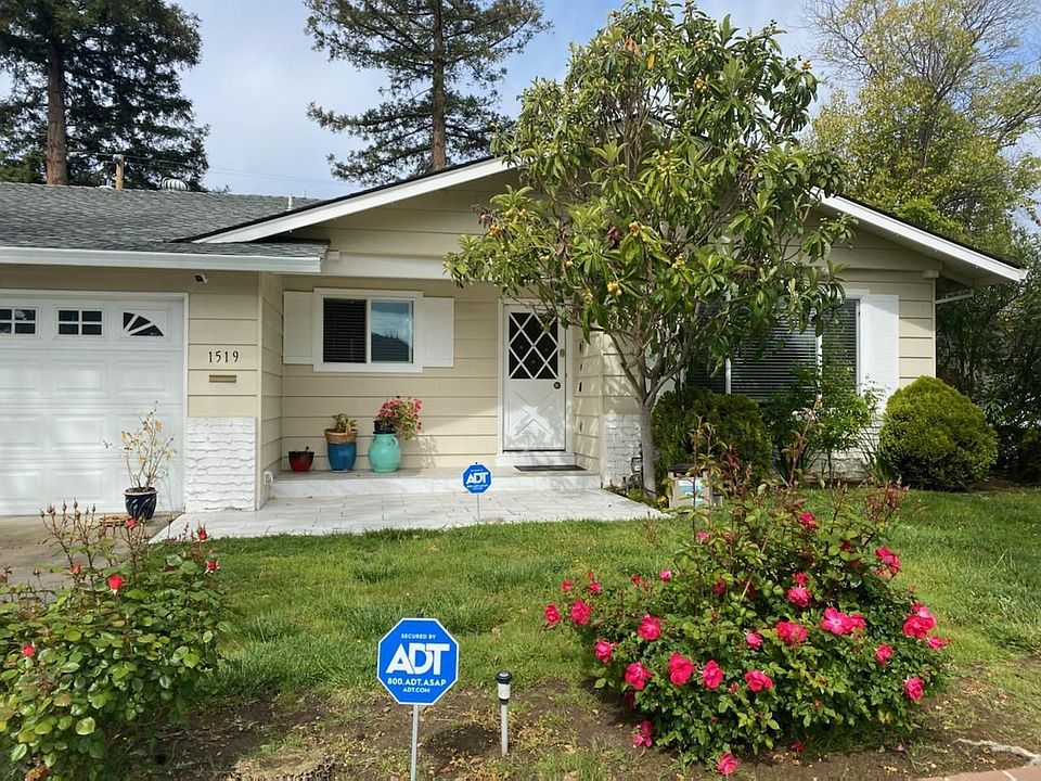 1st image of 1519 Meadowlark Ln