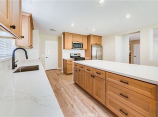 5949 Grizzly Way, Fontana, CA 92336