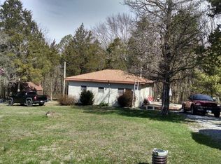 266 Ozark Rd, Simpson, IL 62985