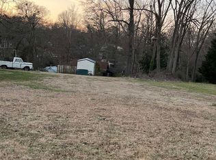 530 Chestnut St, Laurens, SC 29360