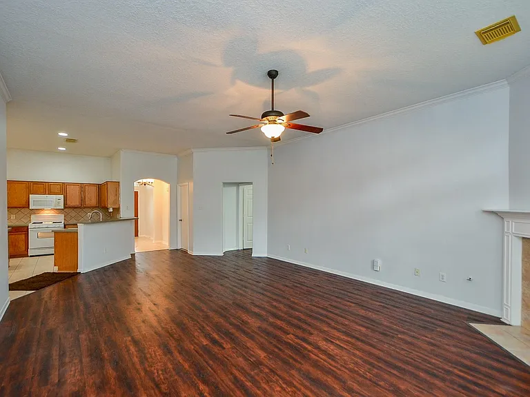 14410 Pelican Marsh Dr — Photo 13
