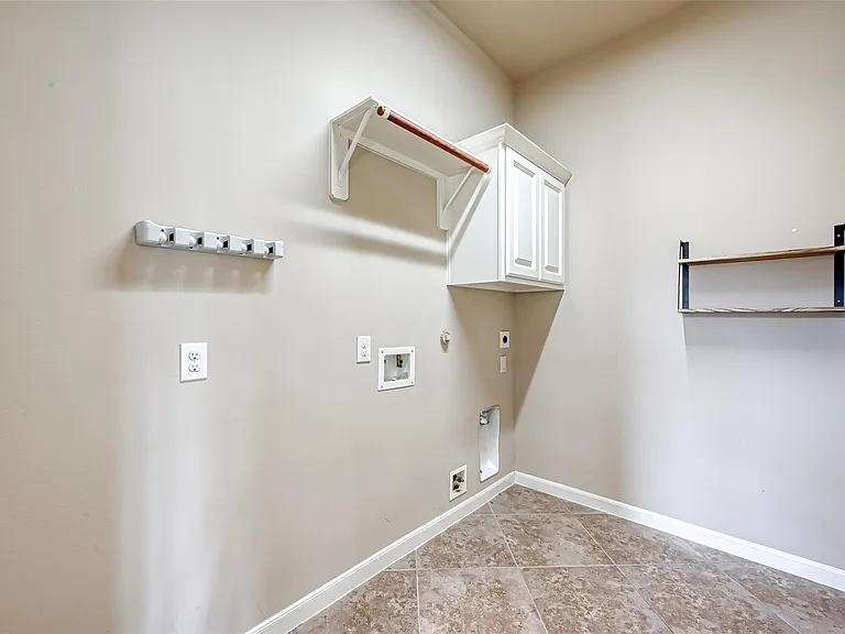 6206 Falling Briar Ln — Photo 35