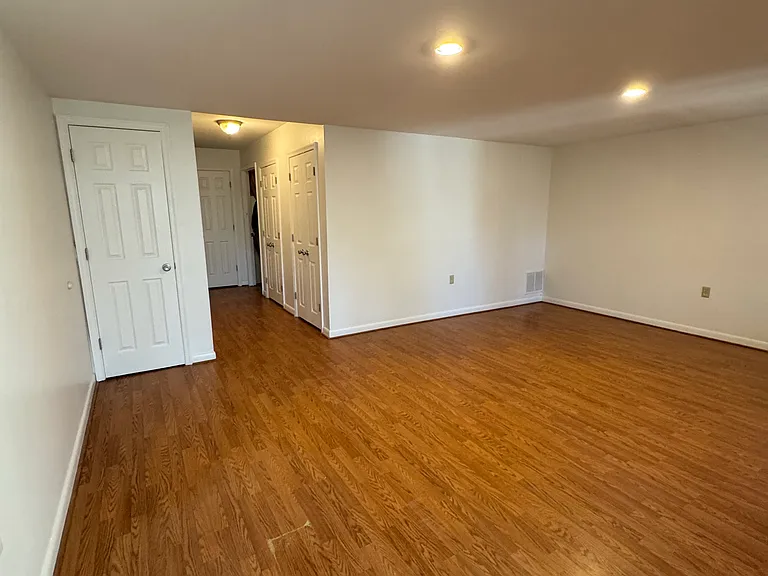 12237 Cinnamon St — Photo 43