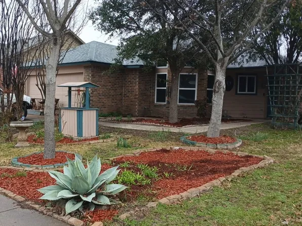 3926 Rustic Trl, Balch Springs, TX 75180
