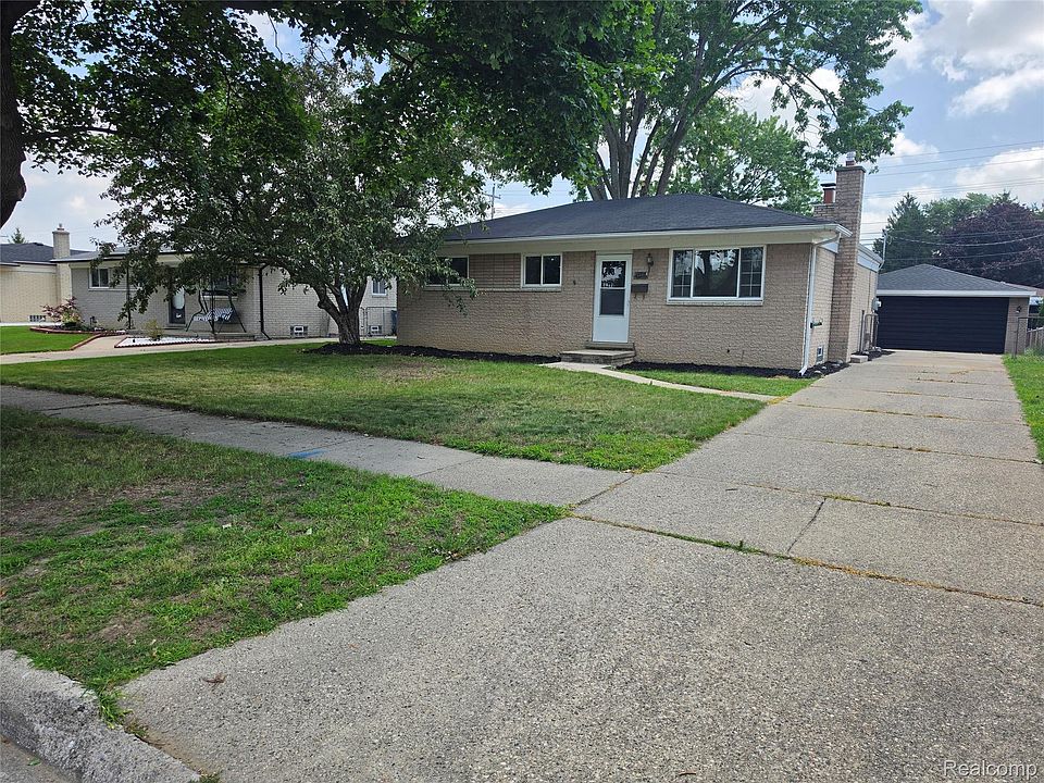 1st image of 27442 Liberty Dr
