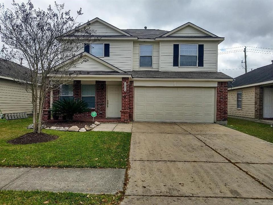 1st image of 10415 Hurst Hill Ln