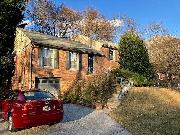 4201 Dunnel Ln, Kensington, MD 20895