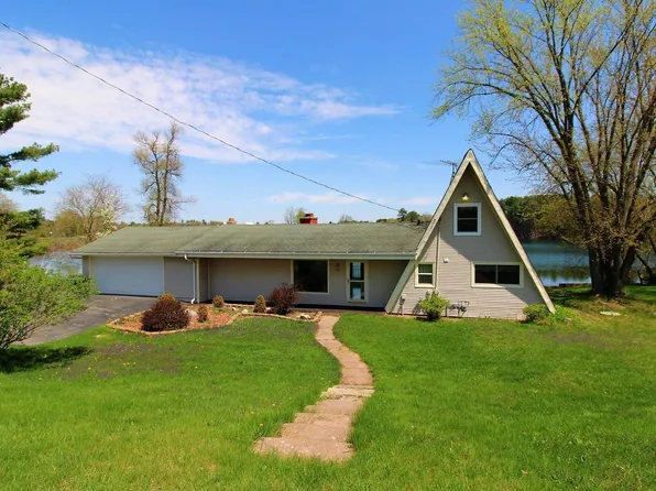 N7334 KEATINGS LAKE DRIVE, Iola, WI 54945