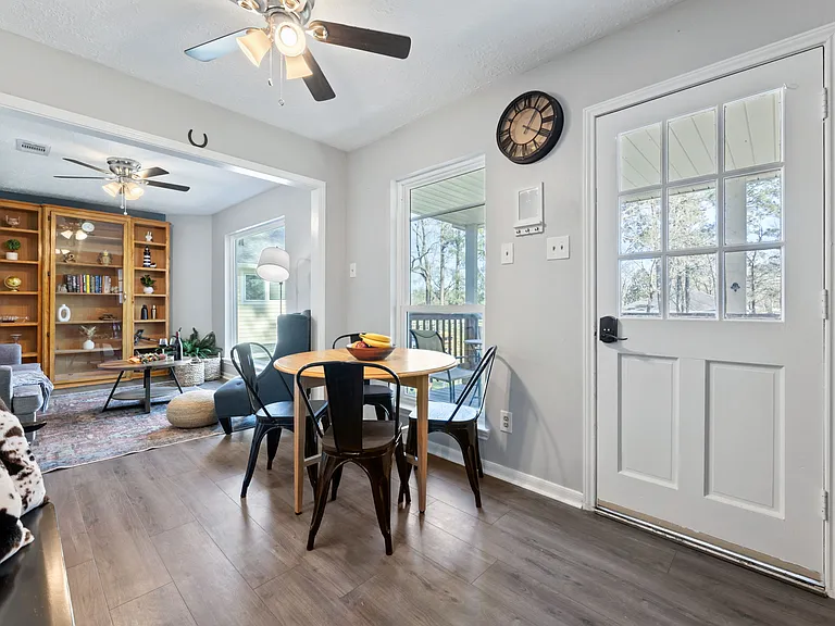 9123 Kerr Dr — Photo 50