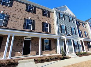 518 Clear Stream Ln, Hampton, VA 23666