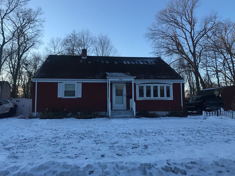 1st image of 80 Branch Dr