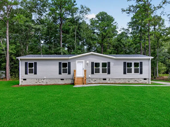270 Saturn Ln, Walterboro, SC 29488